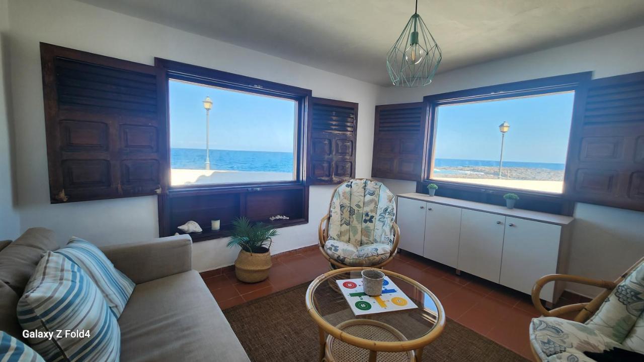 Villa Salada On The Ocean Shore 칼레타데푸스테 외부 사진